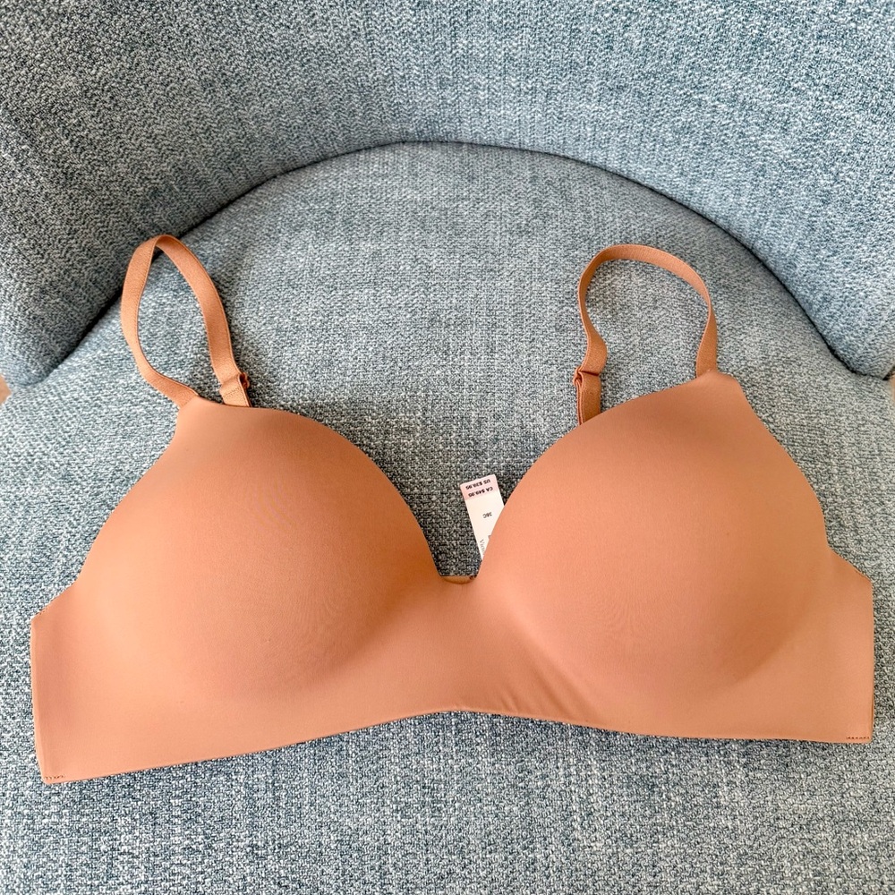 Victoria’s Secret Wireless Full Coverage Bra 38C